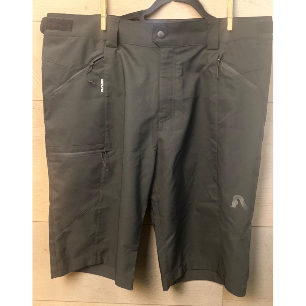 Flylow Deckard Mountain Bike MTB Technical Black Shorts Men's XXL NWT